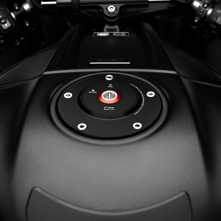 Rizoma Locking Fuel Cap | Black | Kawasaki Models (ZX-10R / ZX-6R
